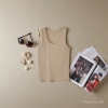 A simple and comfortable sleeveless halter top for women wearing dopamine on the outside and a simple and comfortable one on the inside 100022913 Specification image